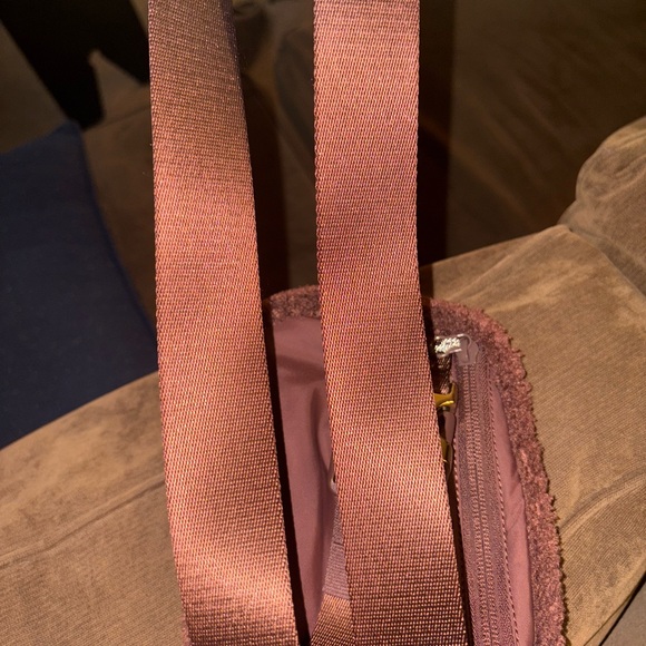 Lululemon Brown Sherpa Adjustable Belt Bag NWOT - Picture 10 of 11